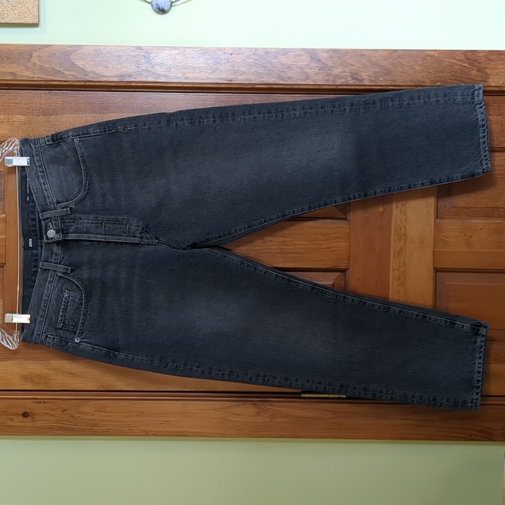 NWT Edwin Button Fly Hana Crop Jeans